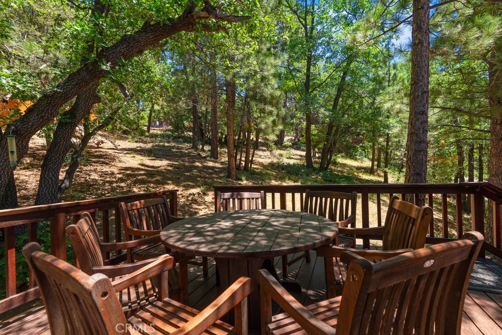455 Sun Crest Court Property Photo 17
