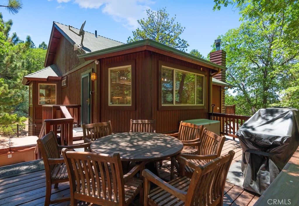 455 Sun Crest Court Property Photo 18