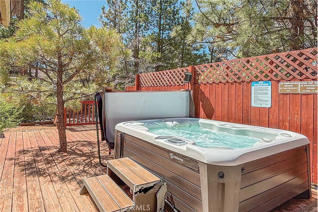 800 Eureka Drive Property Photo 3