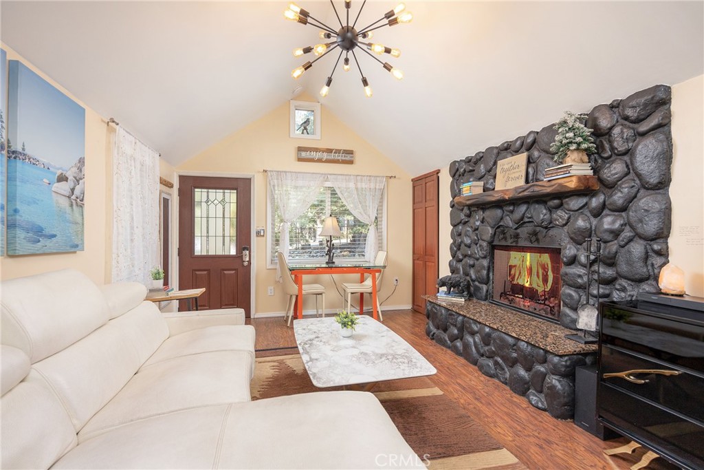 800 Eureka Drive Property Photo 13