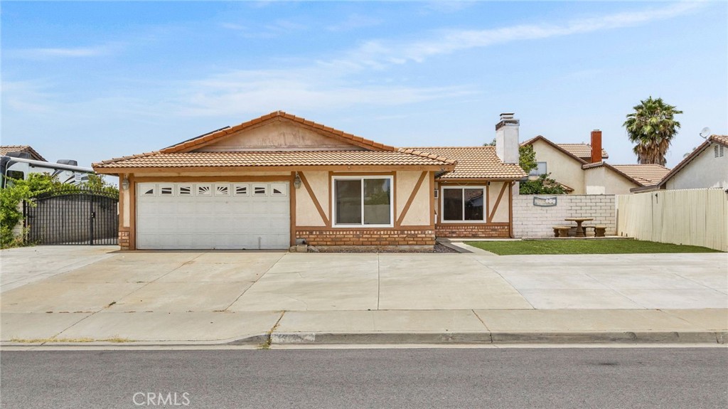 13067 Alexis Drive Property Photo 1