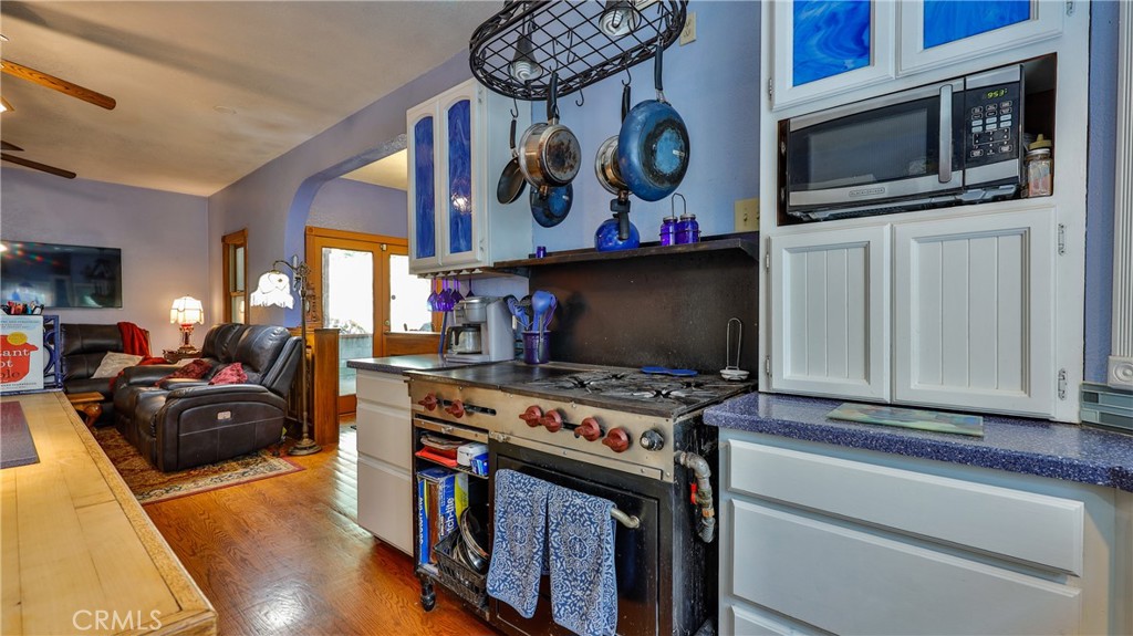 24083 Cresta Drive Property Photo 12