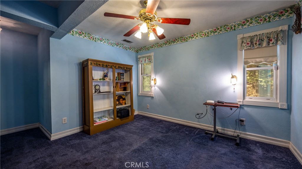 24083 Cresta Drive Property Photo 32