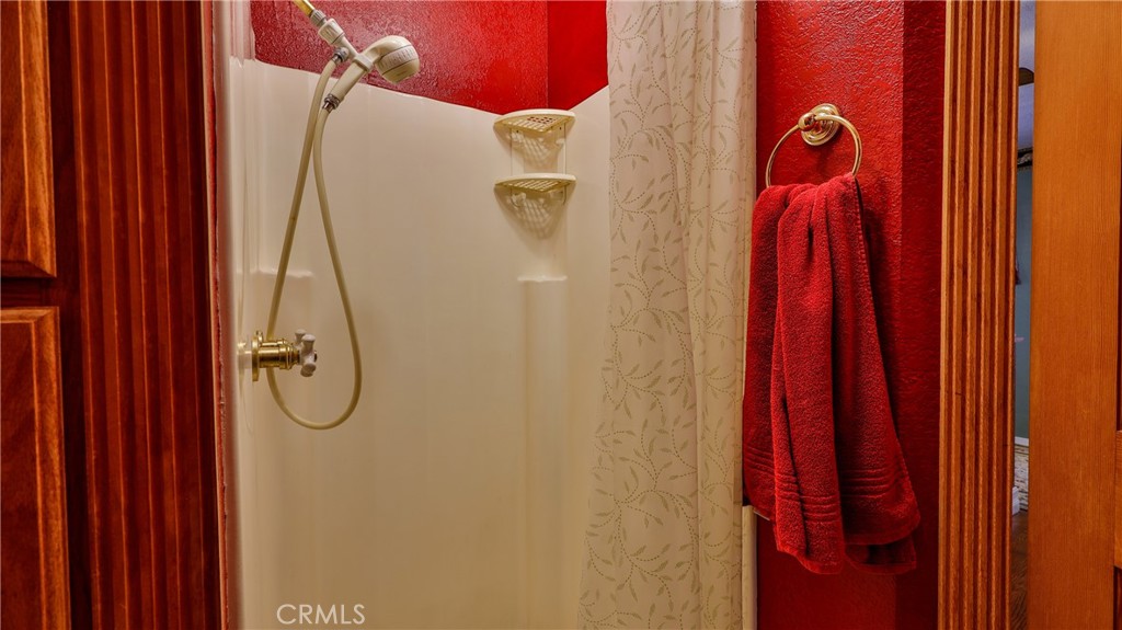 24083 Cresta Drive Property Photo 36