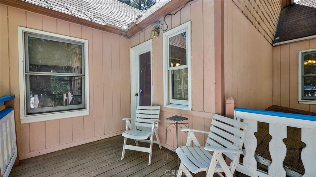 24083 Cresta Drive Property Photo 42