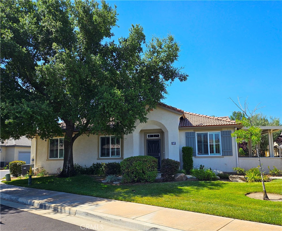 1671 Beaver A Property Photo 6