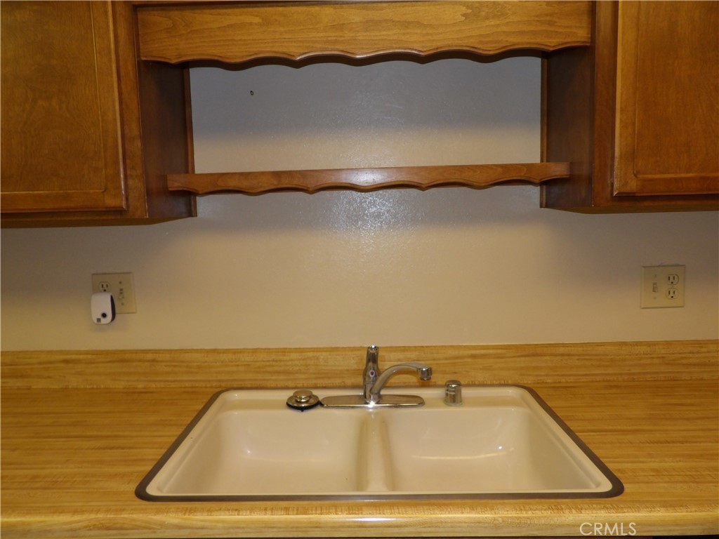 2175 Aspenwood Court Property Photo 7
