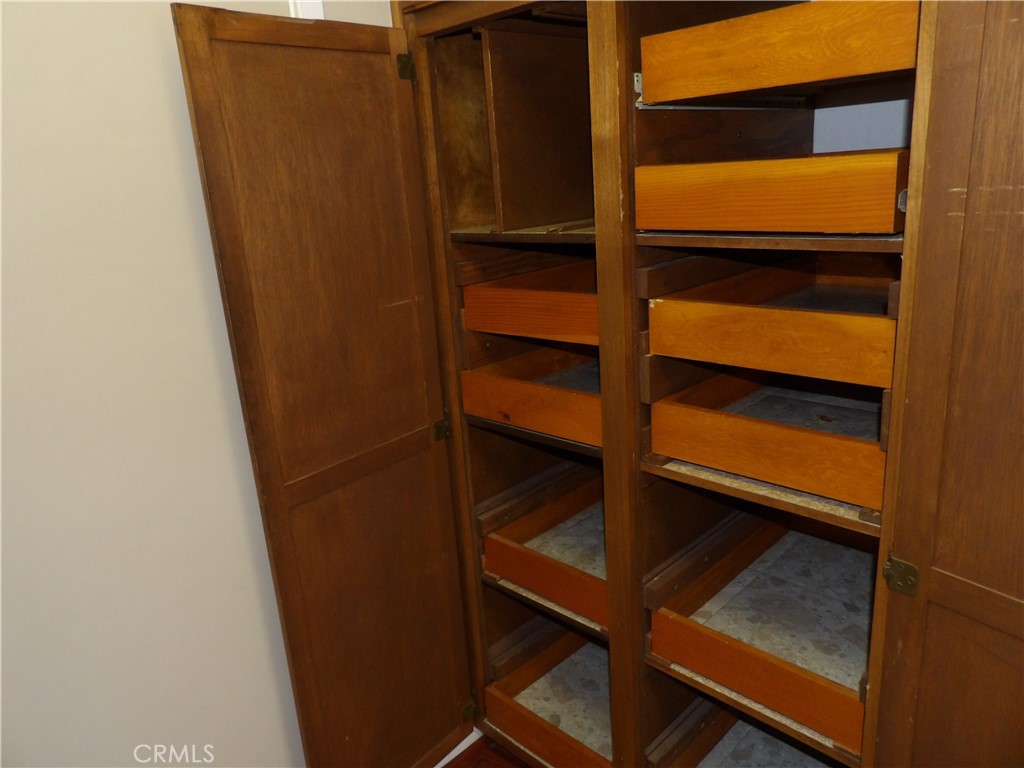 2175 Aspenwood Court Property Photo 9