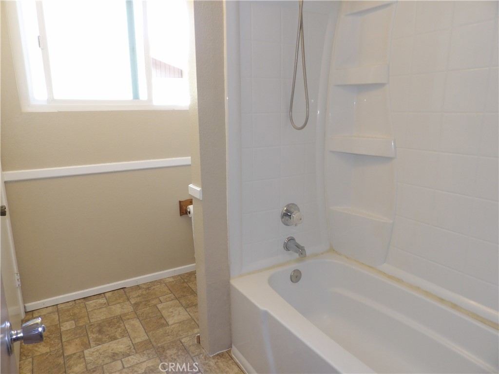 2175 Aspenwood Court Property Photo 18