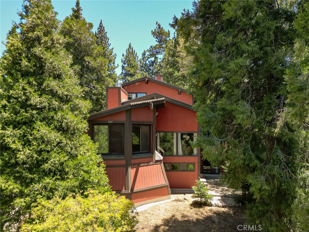 161 Pine Ridge Road Property Photo 2