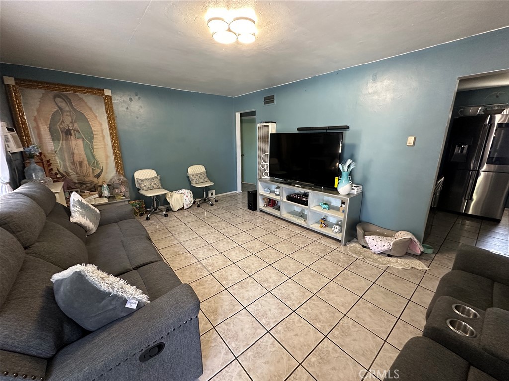 974 Grand Avenue Property Photo 23