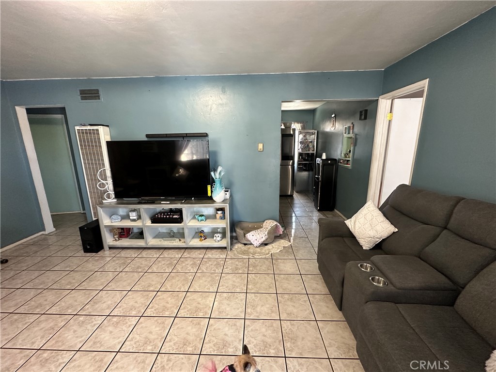 974 Grand Avenue Property Photo 24