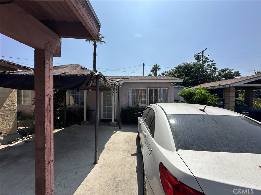 974 Grand Avenue Property Photo 34