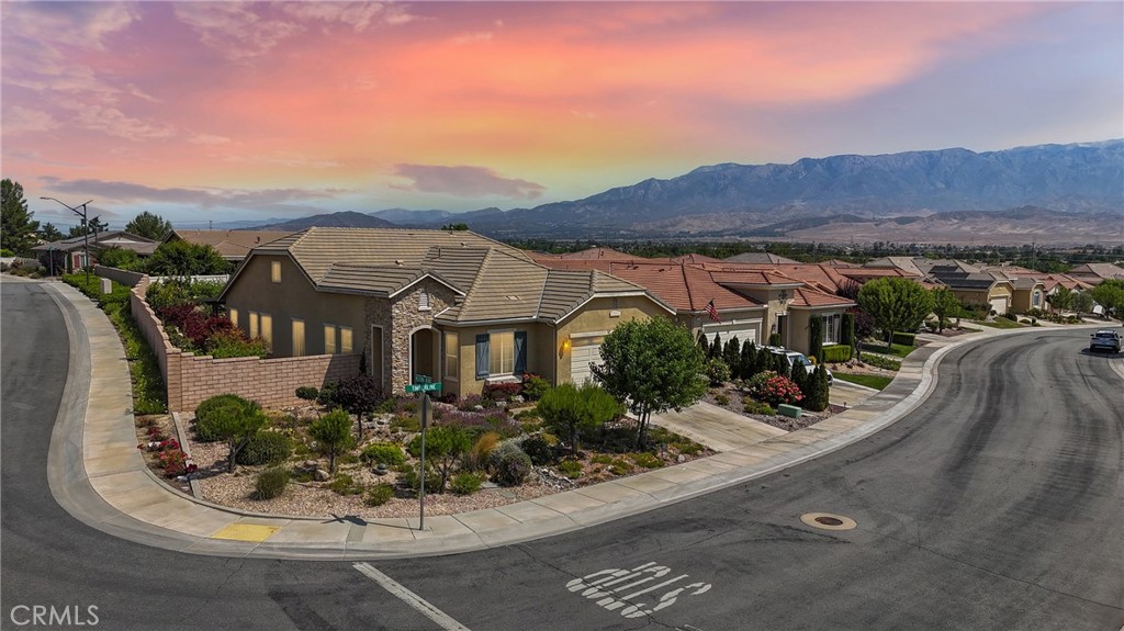 1542 Timberline Property Photo