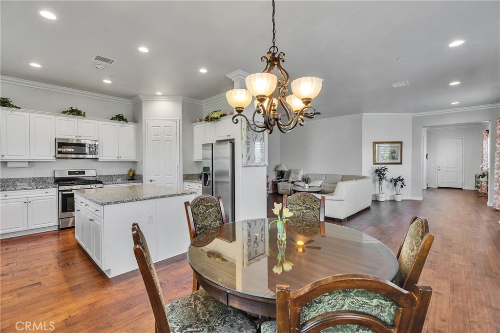1542 Timberline Property Photo 10