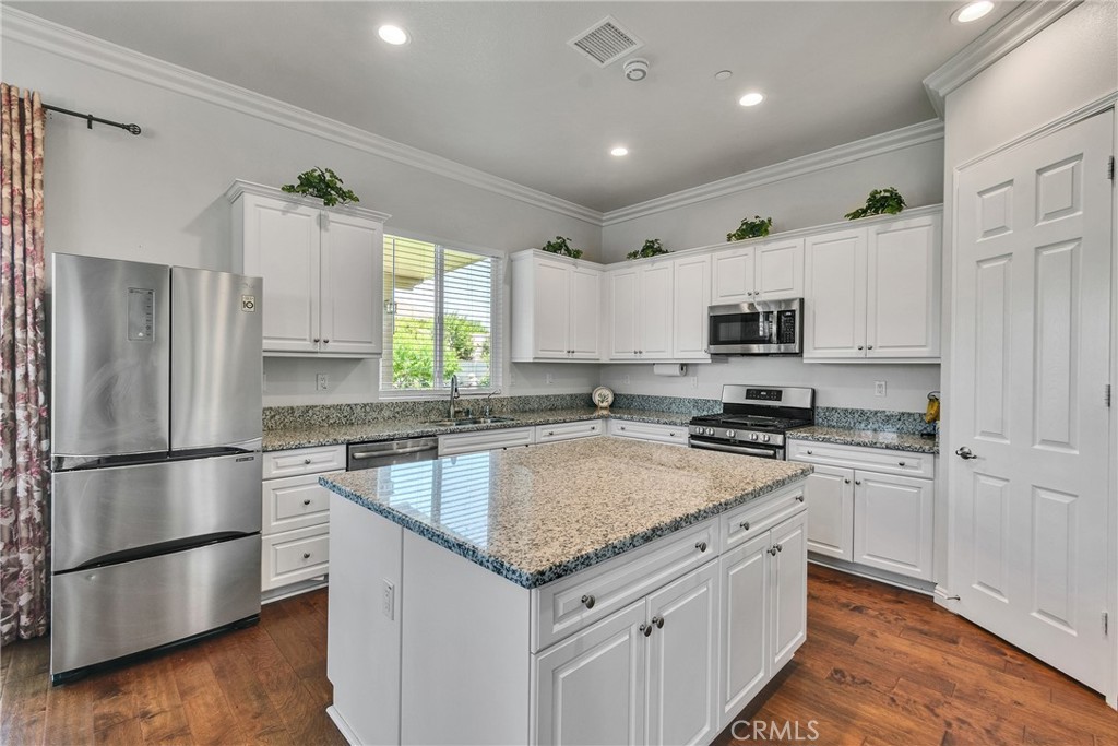1542 Timberline Property Photo 12