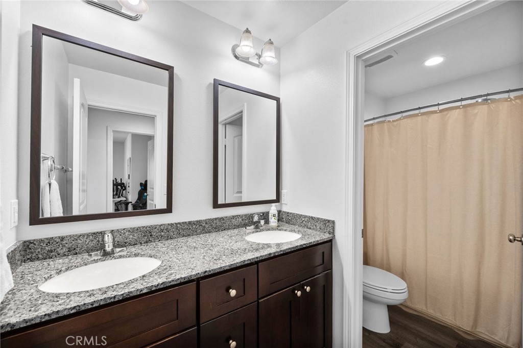 5609 Garibaldi Way Property Photo 32