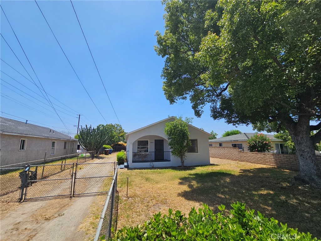 26483 9th Street Property Photo 2