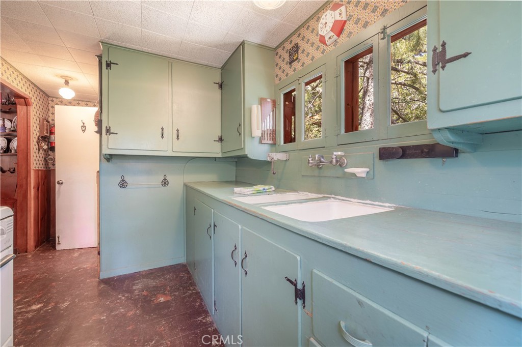 32825 Deer Lick Drive Property Photo 11