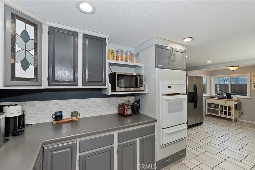 22989 Pine Lane Property Photo 12