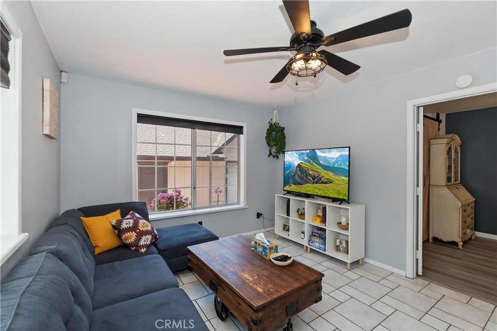 22989 Pine Lane Property Photo 17