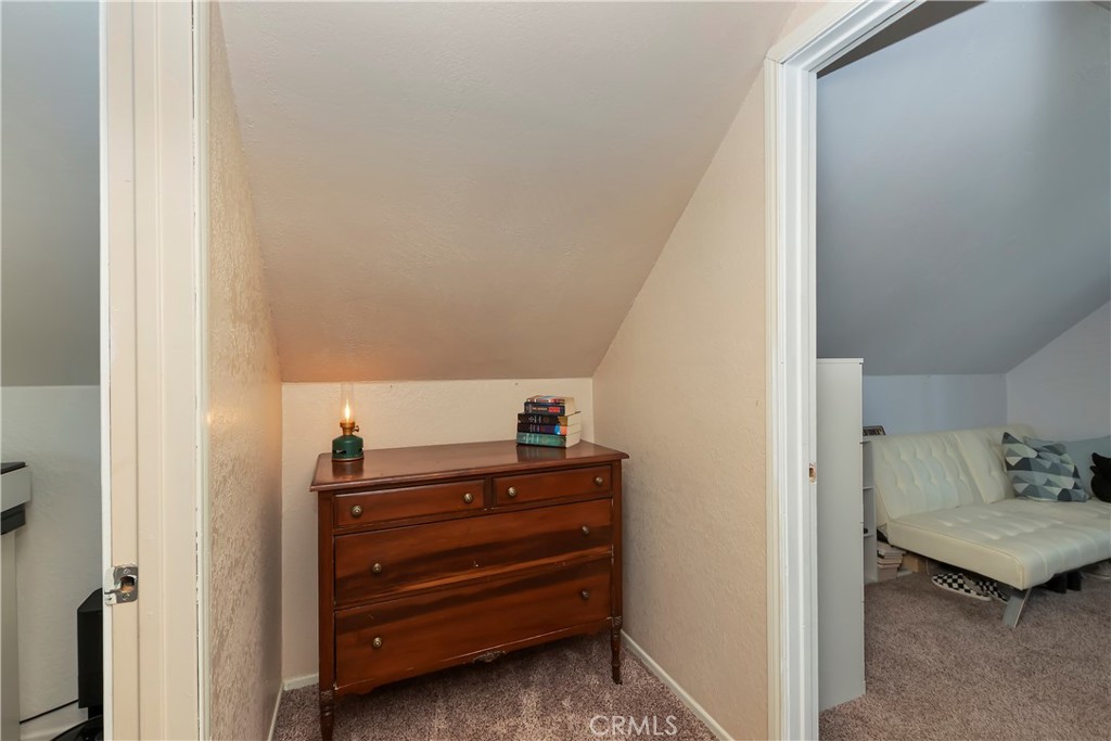22989 Pine Lane Property Photo 24