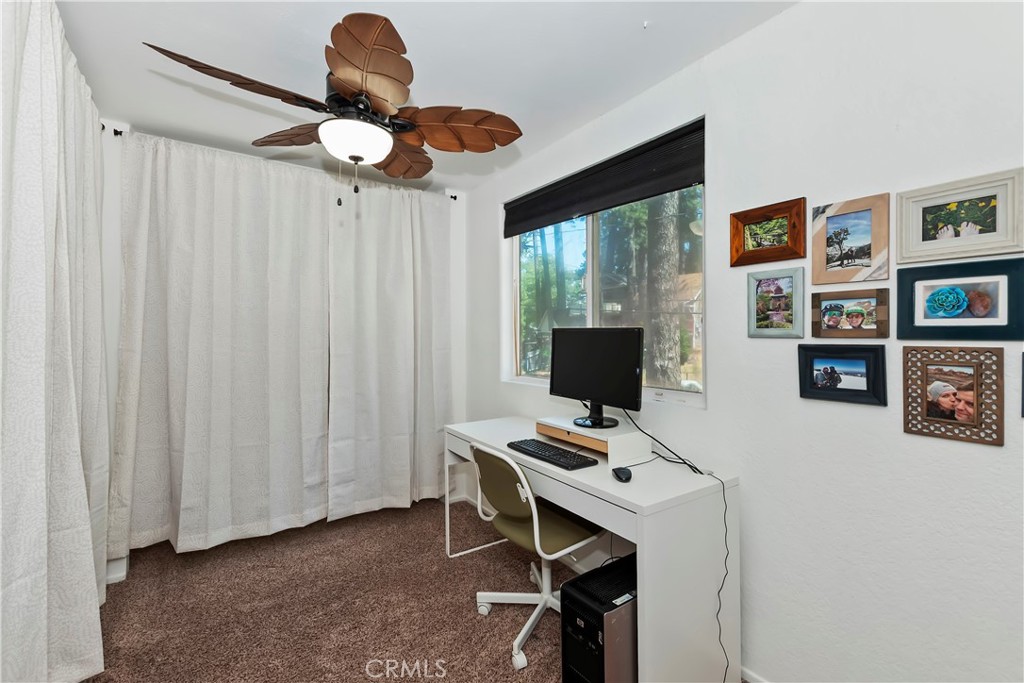 22989 Pine Lane Property Photo 25