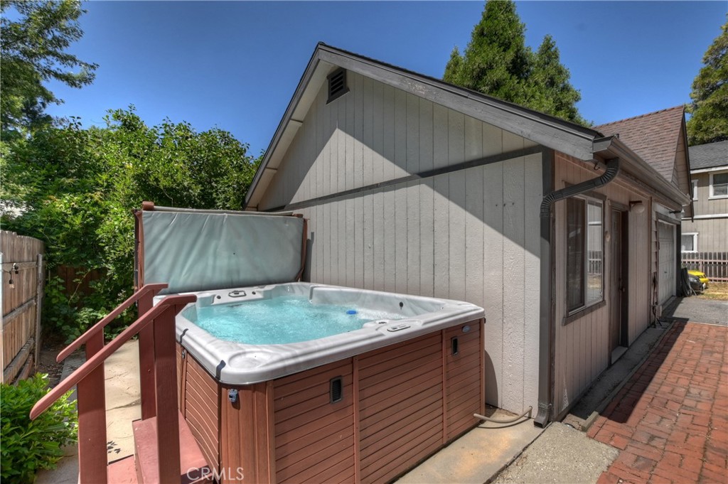 22989 Pine Lane Property Photo 31