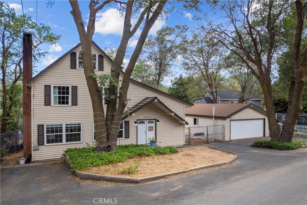 29289 Lake View Drive Property Photo 1