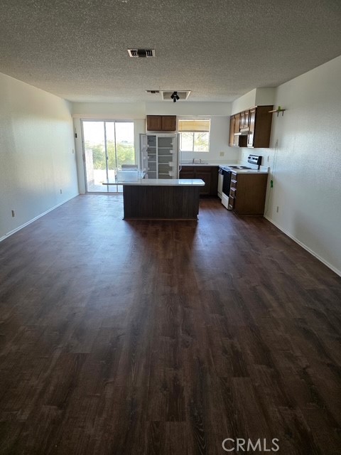150443 Del Rey Drive Property Photo 4