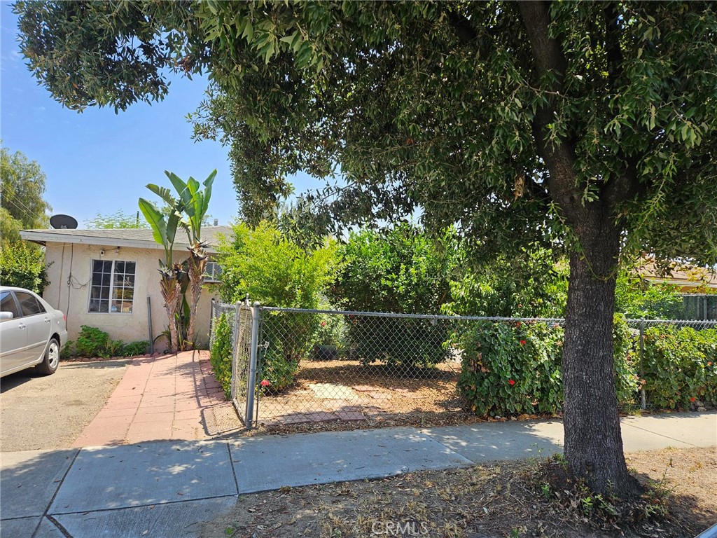 8255 9th Street Property Photo 1