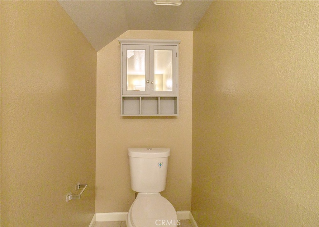 1974 E Lynwood Drive 2b Property Photo 20