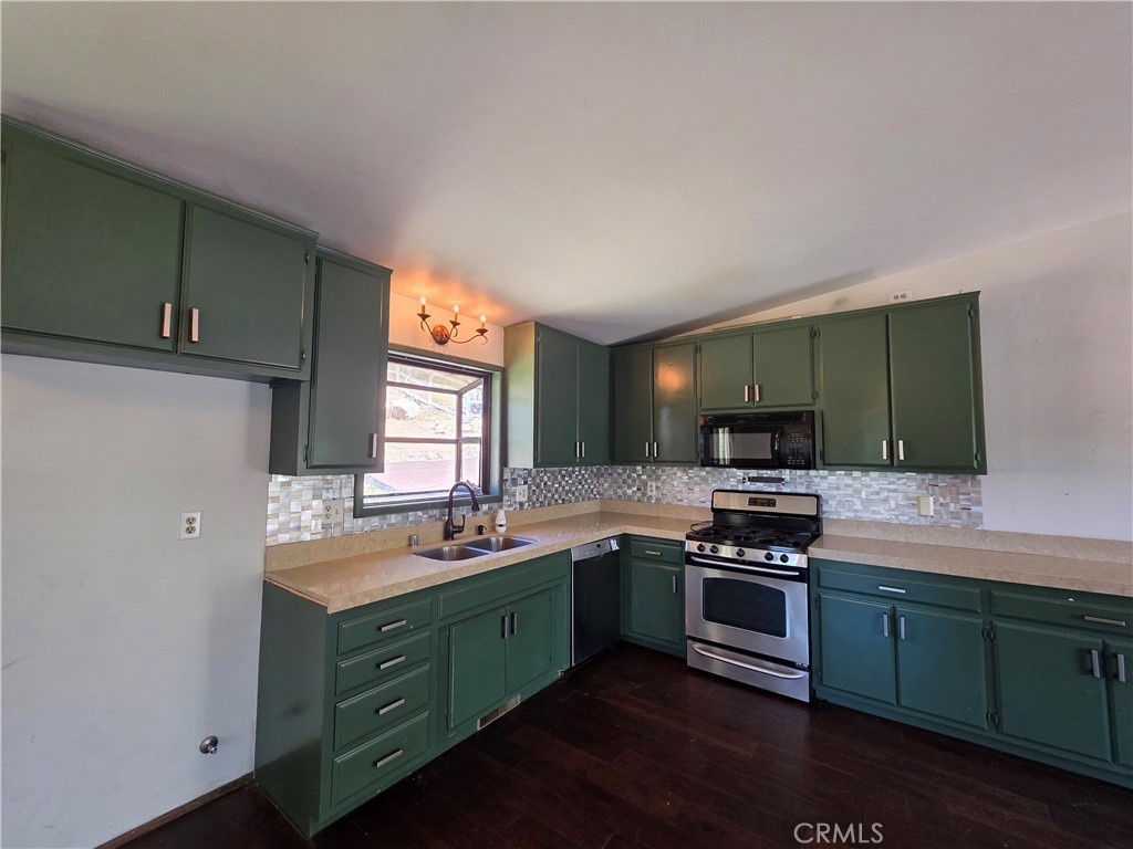 31510 Valley Ridge Drive Property Photo 3