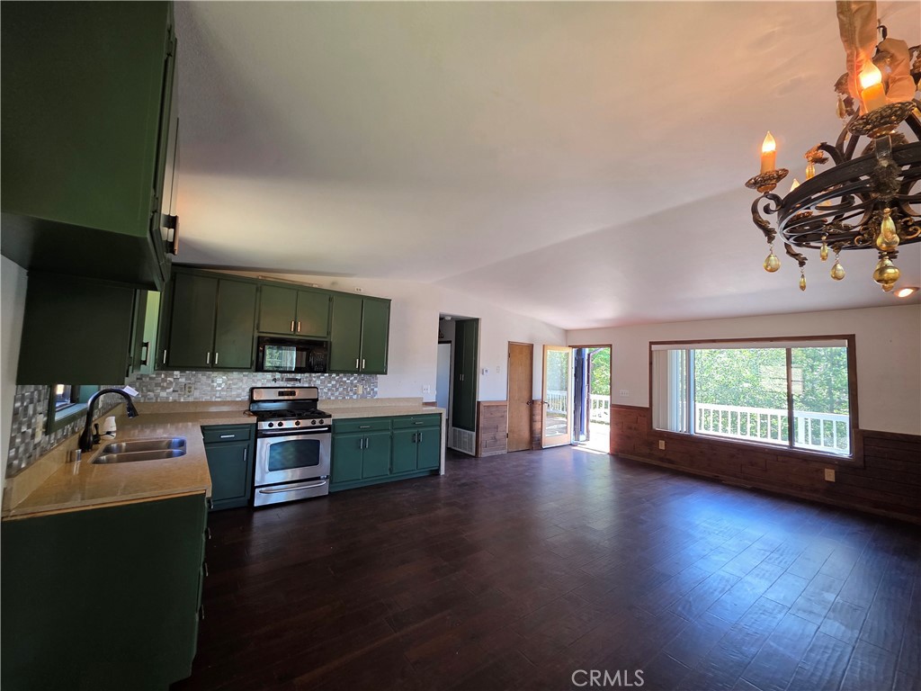 31510 Valley Ridge Drive Property Photo 4