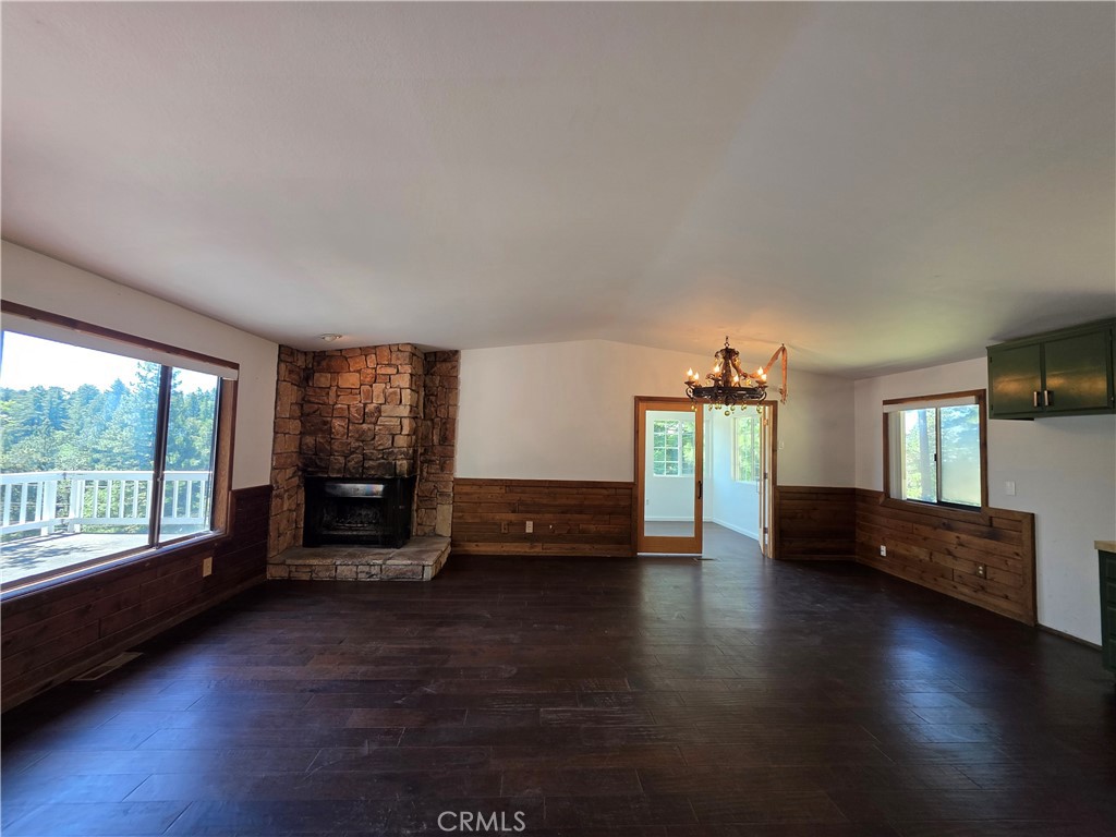 31510 Valley Ridge Drive Property Photo 6