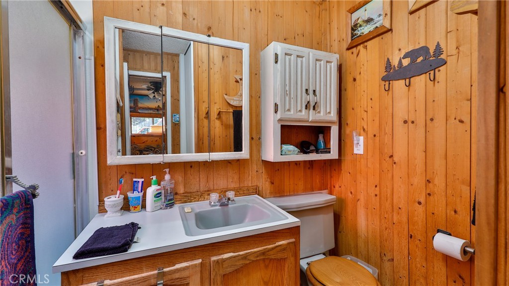 23683 Manzanita Drive Property Photo 17