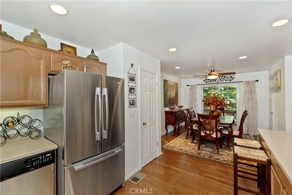 31816 Silver Spruce Drive Property Photo 6