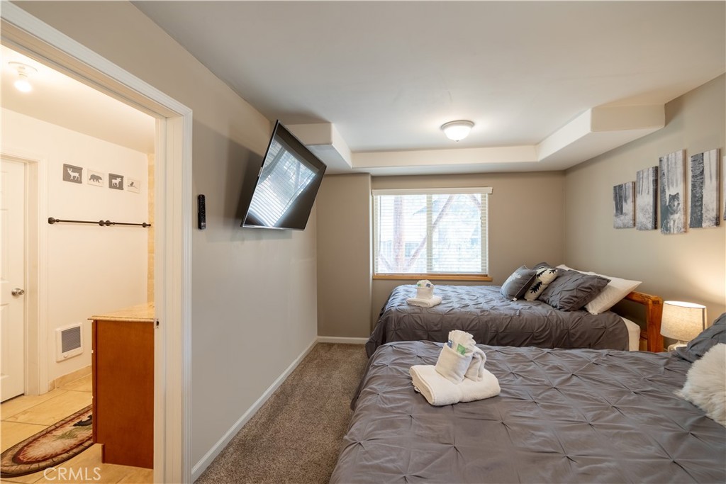 430 Division Drive Property Photo 20