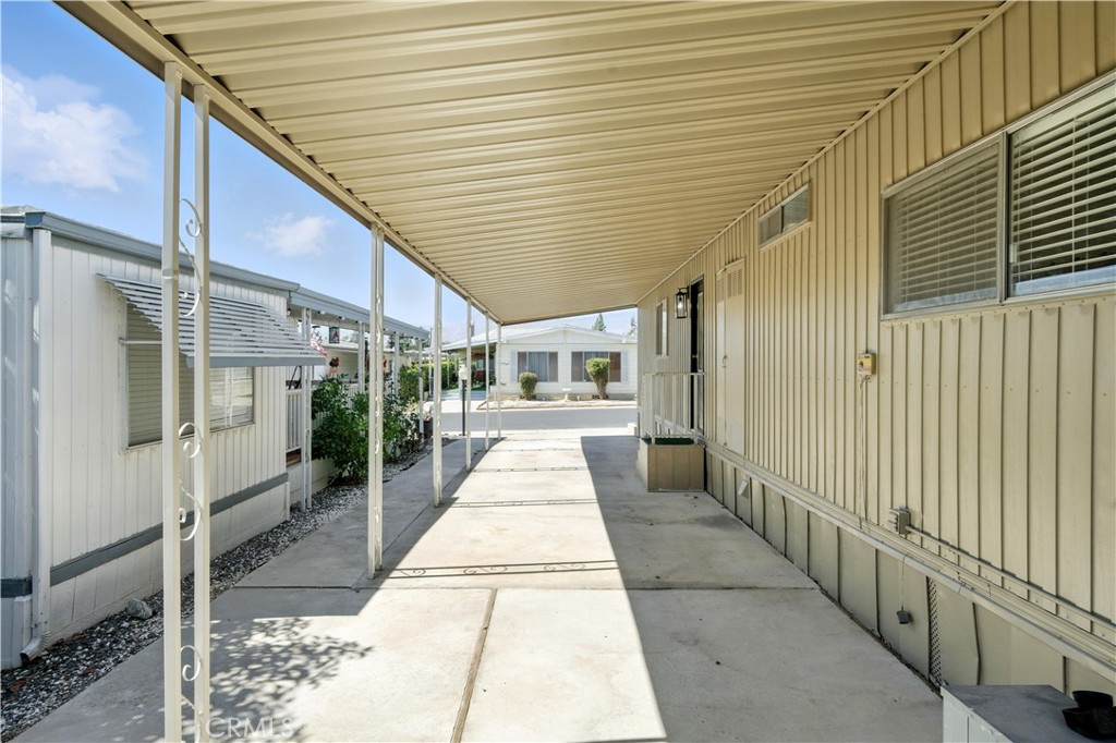 626 N Dearborn 12 Property Photo 8