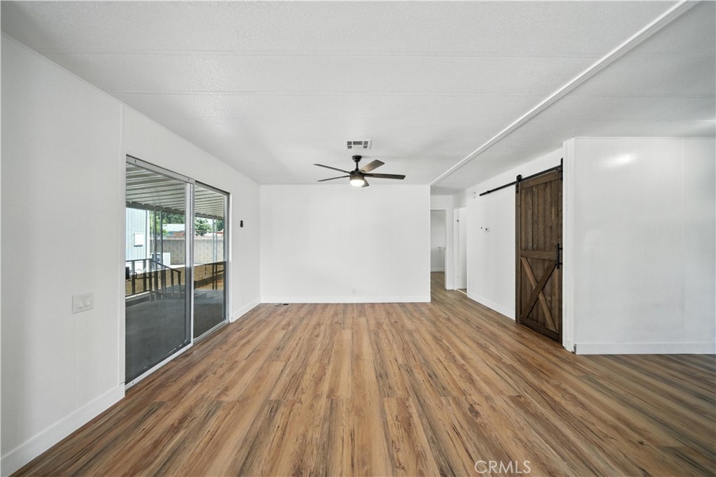 626 N Dearborn 12 Property Photo 17