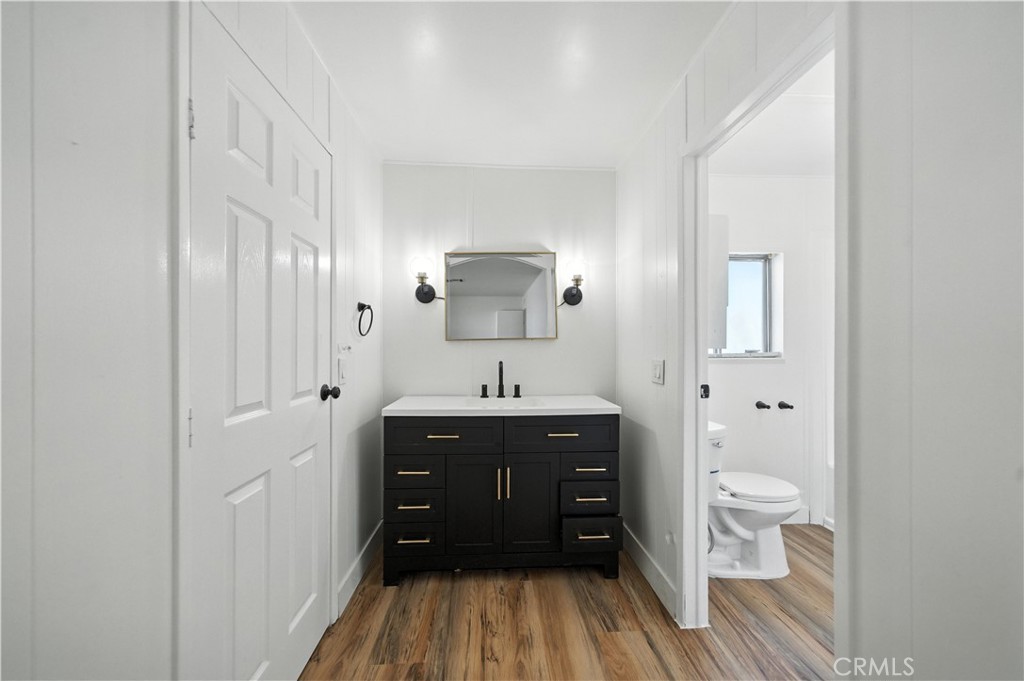 626 N Dearborn 12 Property Photo 31