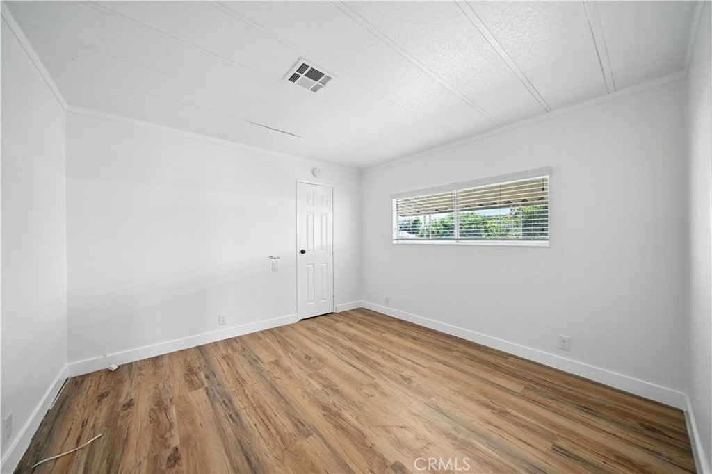 626 N Dearborn 12 Property Photo 34