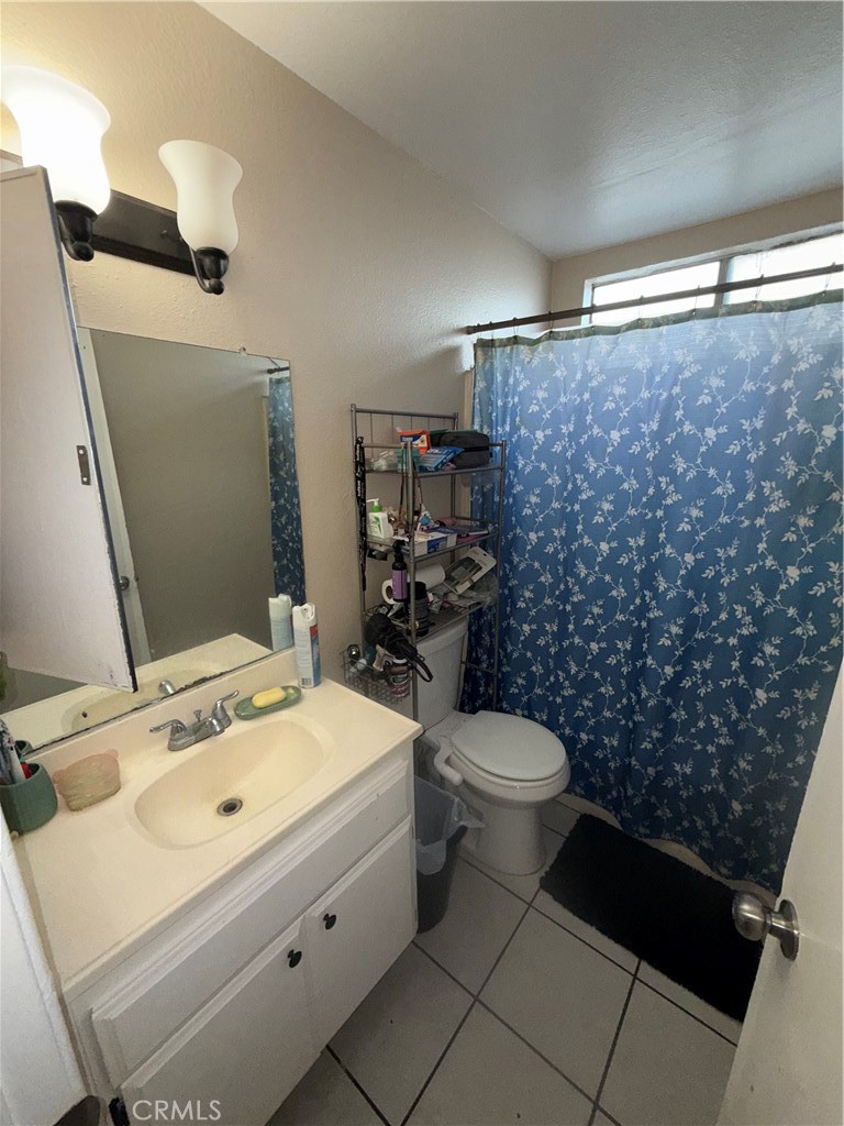 663 W 14th Street Property Photo 23