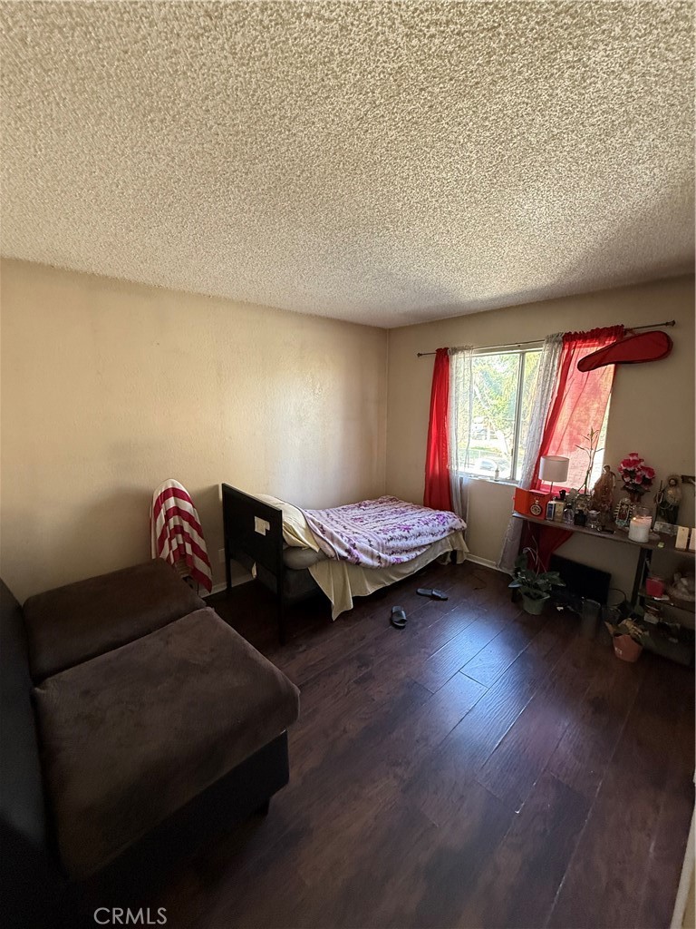 663 W 14th Street Property Photo 38
