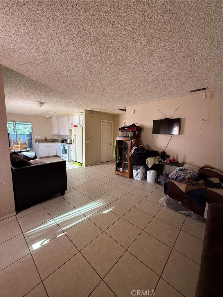 663 W 14th Street Property Photo 41