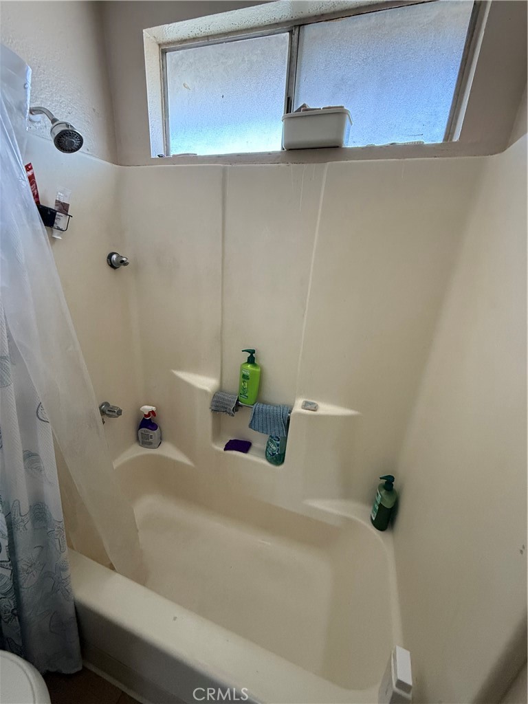 663 W 14th Street Property Photo 45