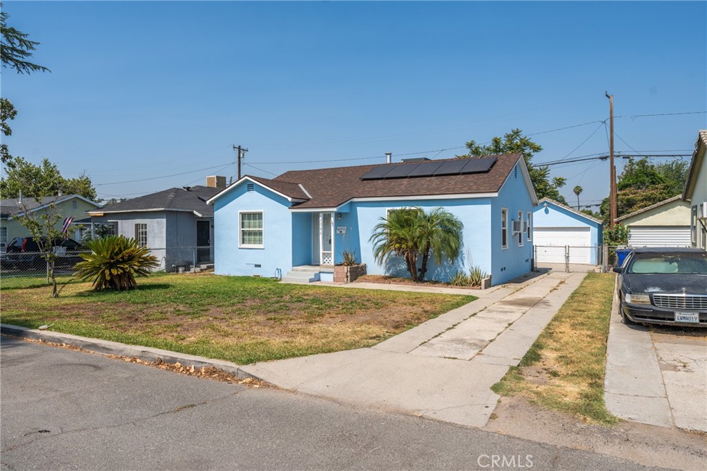 7086 Fairfax Drive Property Photo 2