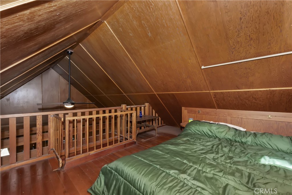 1040 Mile High Road Property Photo 24