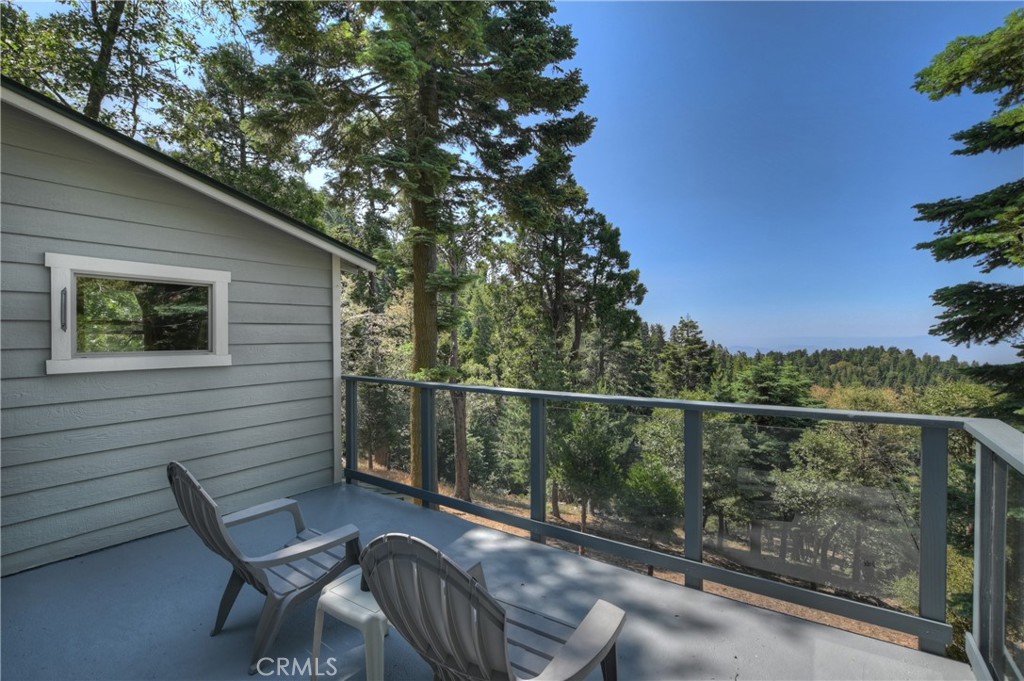 1040 Mile High Road Property Photo 29