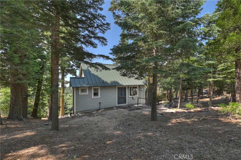 1040 Mile High Road Property Photo 44